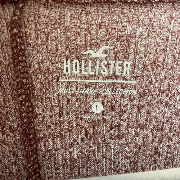 NWT Long Sleeve Top Hollister - Picture 4 of 4